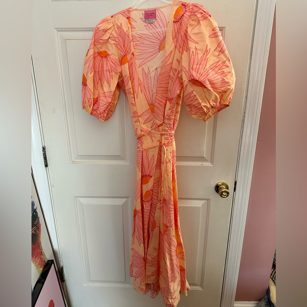 Kate Spade flower wrap dress - Picture 3 of 6